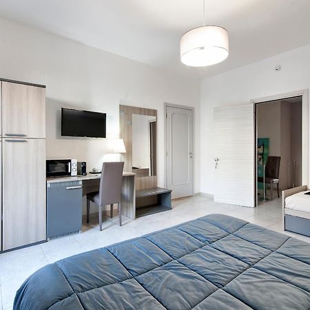 Kalurya Bed & Breakfast Lecce Bagian luar foto