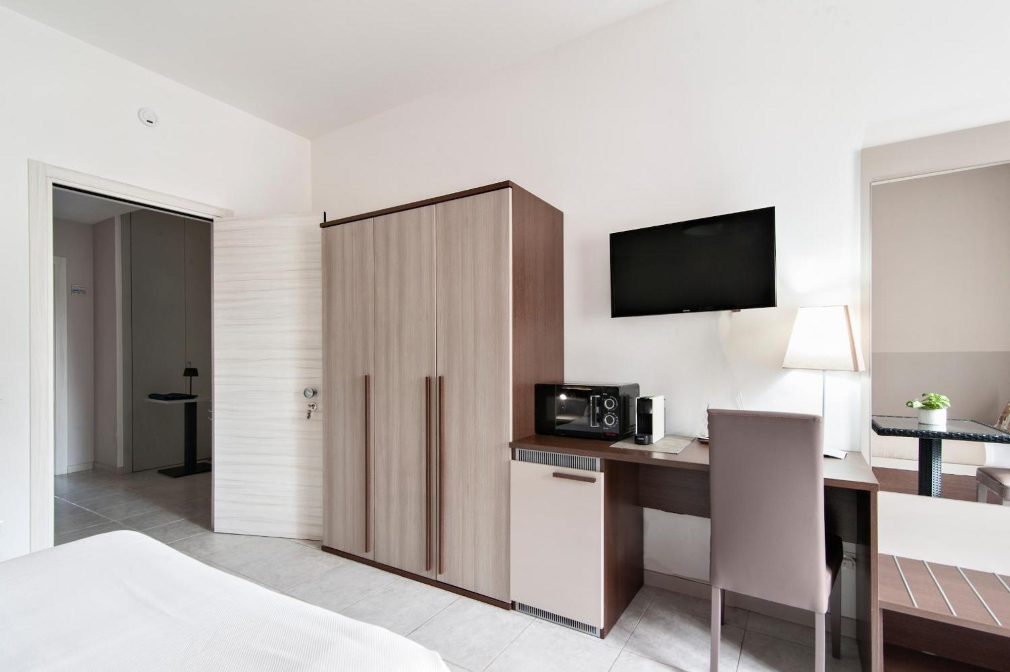 Kalurya Bed & Breakfast Lecce Bagian luar foto